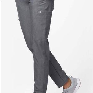 Figs graphite skinny scrub pants